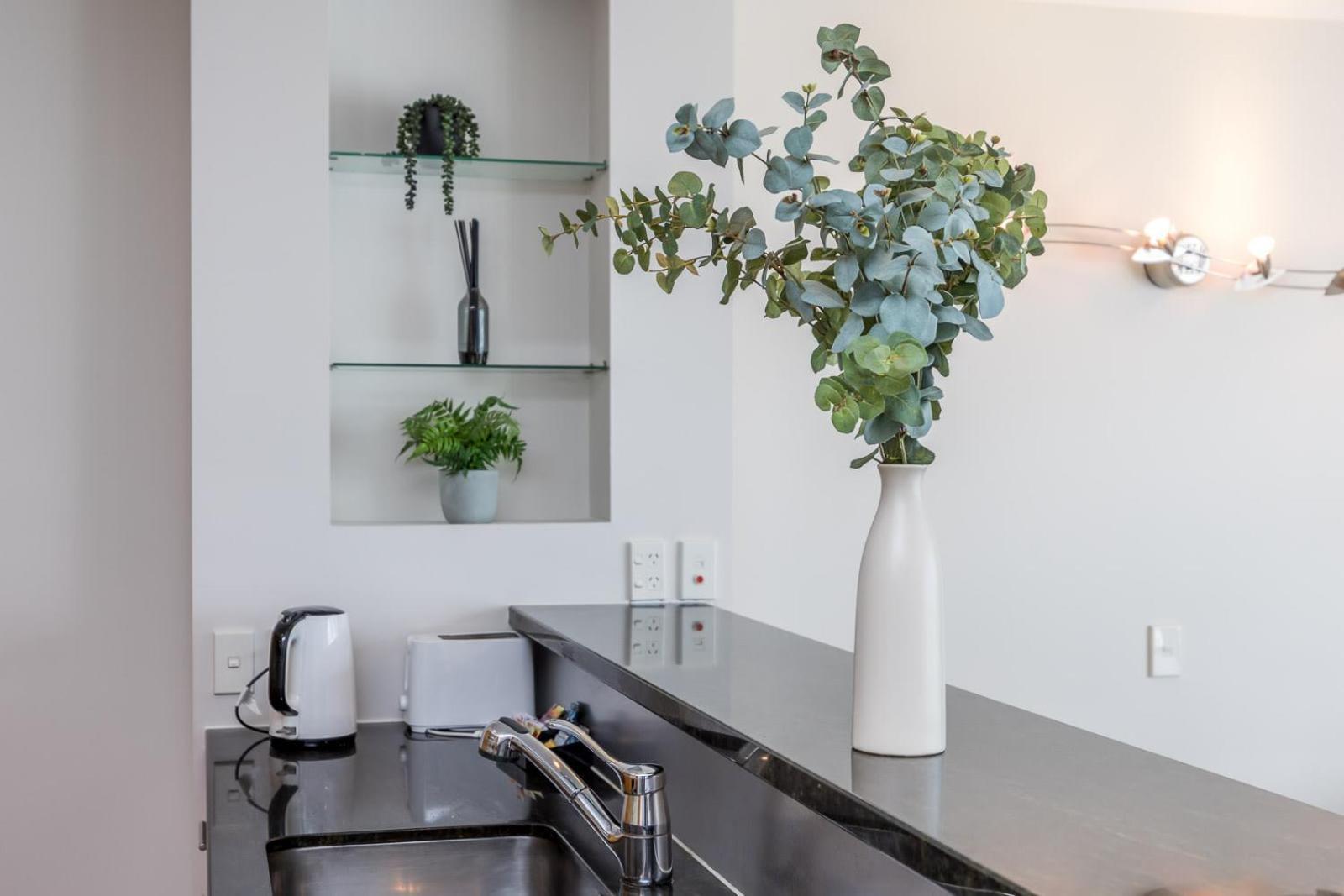 Apartamento Beautiful Renovated 2 X Bdrm,Perfect Location Auckland Exterior foto