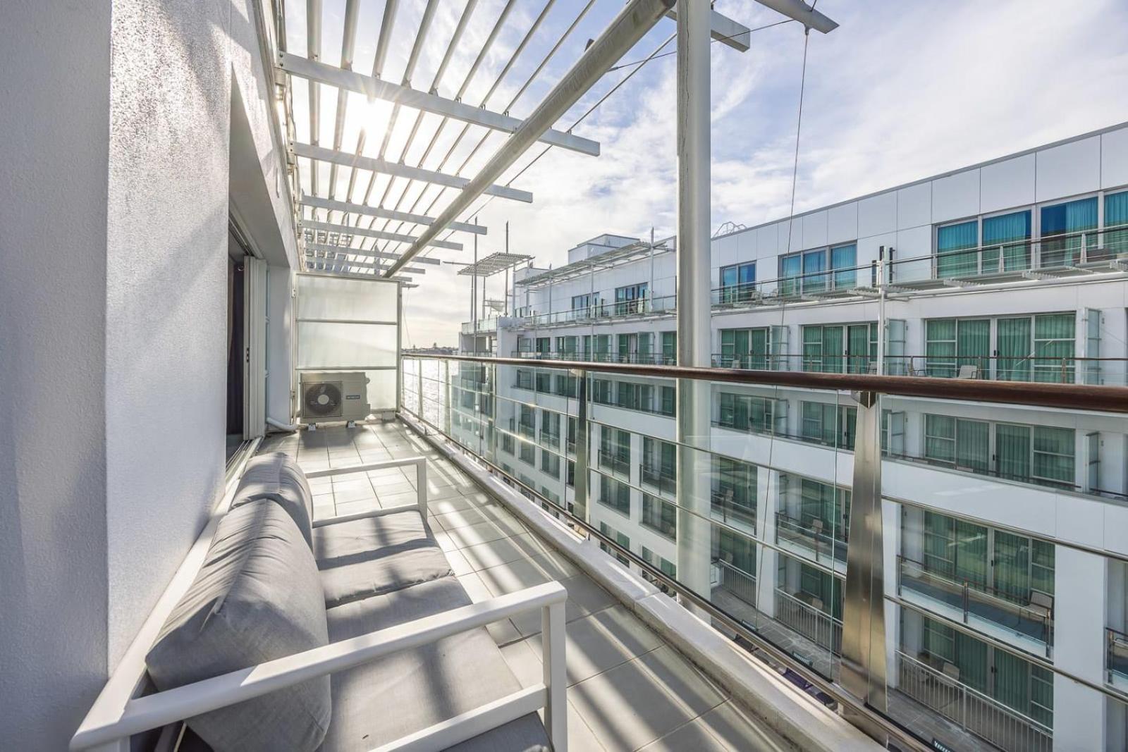 Apartamento Beautiful Renovated 2 X Bdrm,Perfect Location Auckland Exterior foto